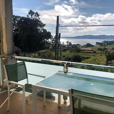 Rustica Casa De Piedra Con Vistas A La Ria Y Al Mar, By Adoorable Chalet